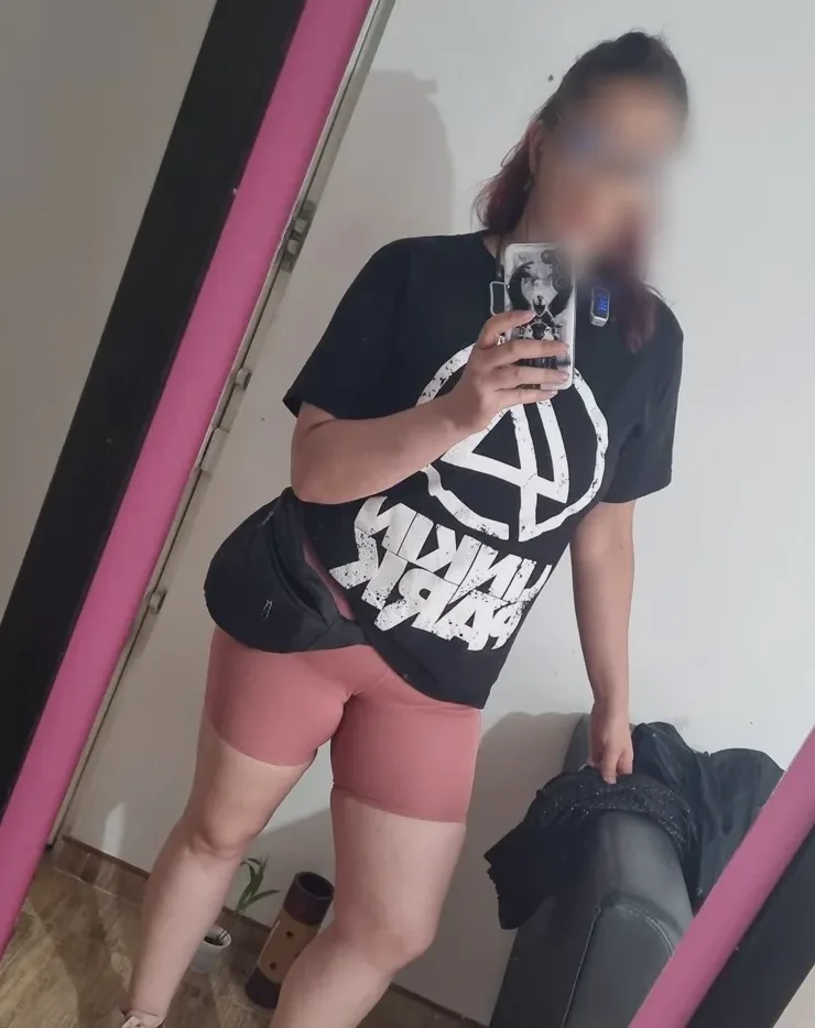Abigail, 39