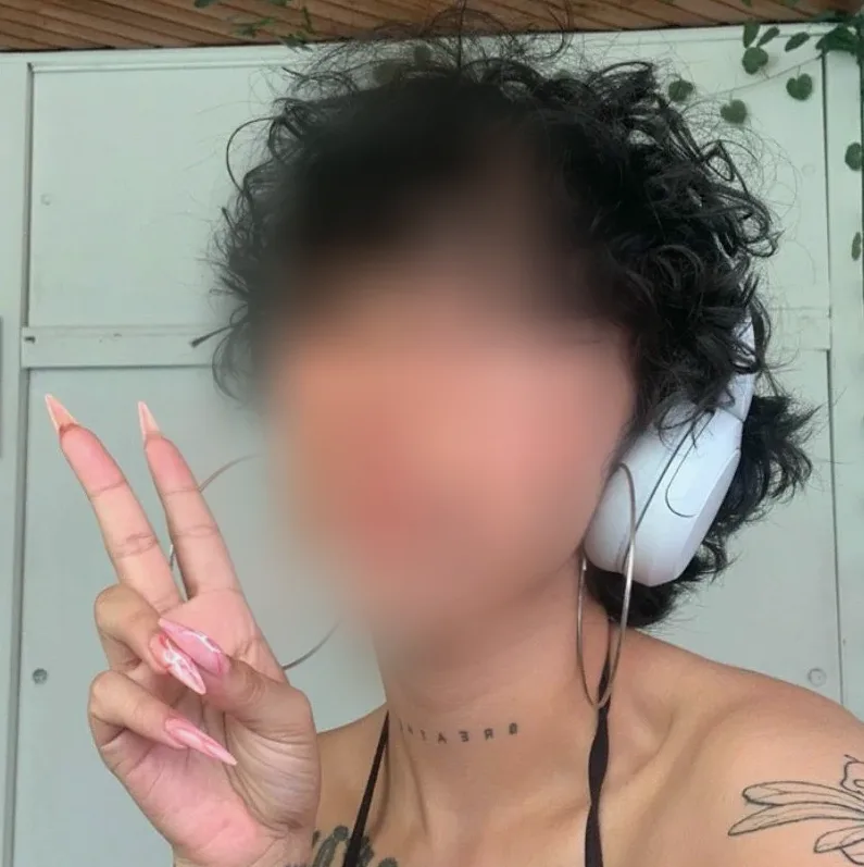 Aleksandra, 26
