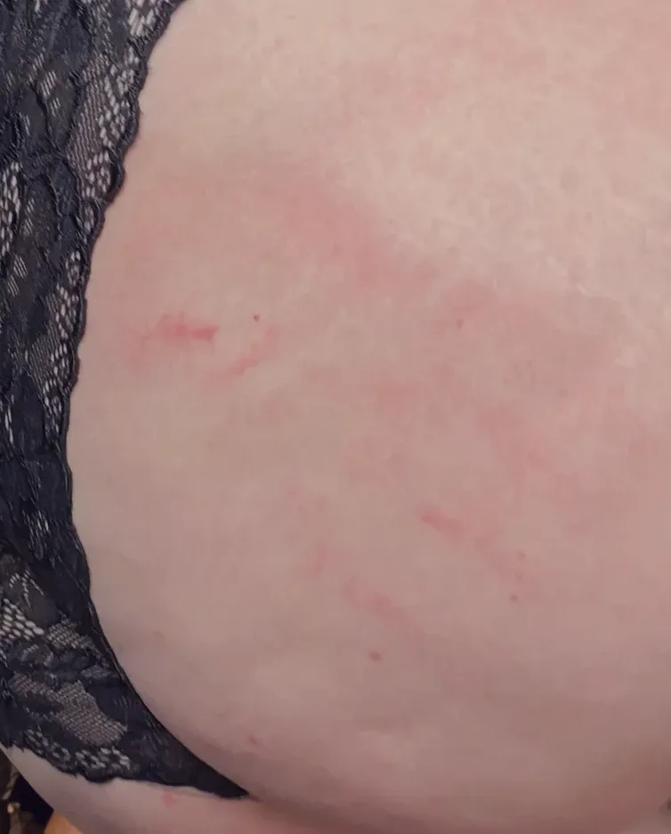 Katie, 28