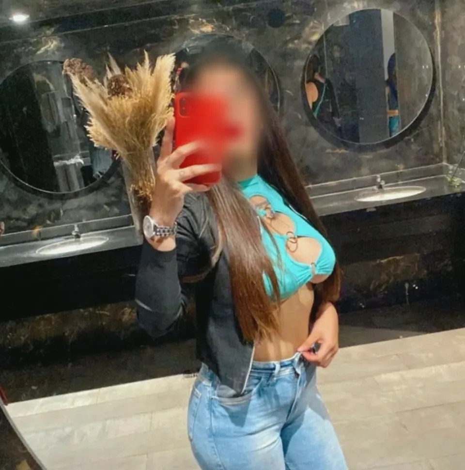 Stacey, 35